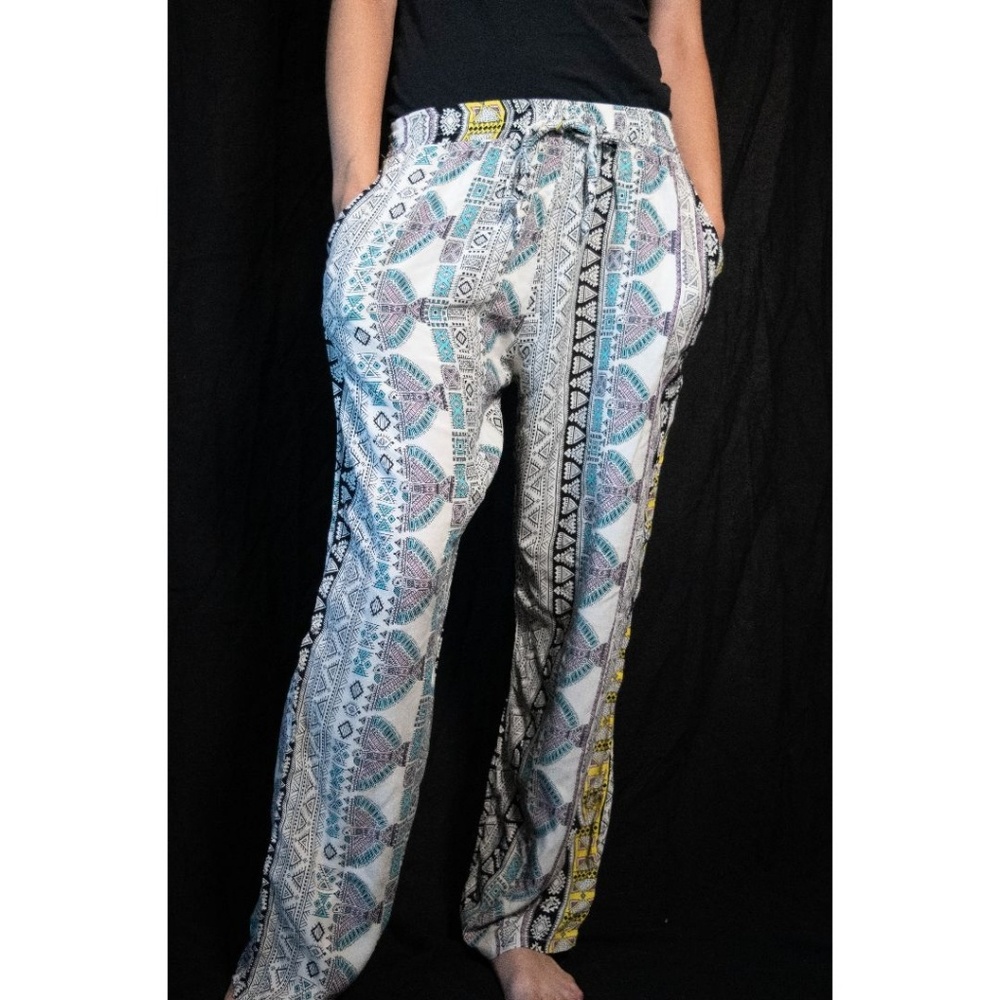 Cute hippie pants!